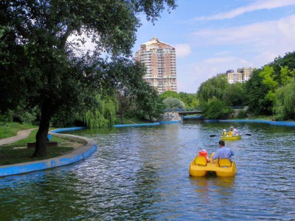 Квартира Возле Аркадии И Парка Победы С Балконом И Видом На Море โอเดสซา ภายนอก รูปภาพ
